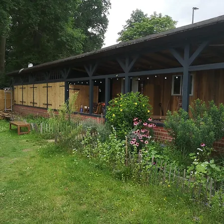 Gaestehaus Maria Rast Fuer Familien Mit Hund בית כפרי Suderburg